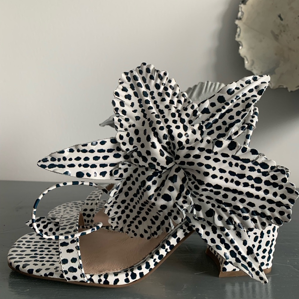 Cecilia New York Hibiscus heels